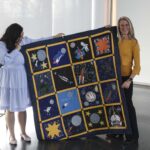 Karen Nyberg and Quilter gathering kcEarthToSpaceFest33025-78 by Jati copy 3 (1)